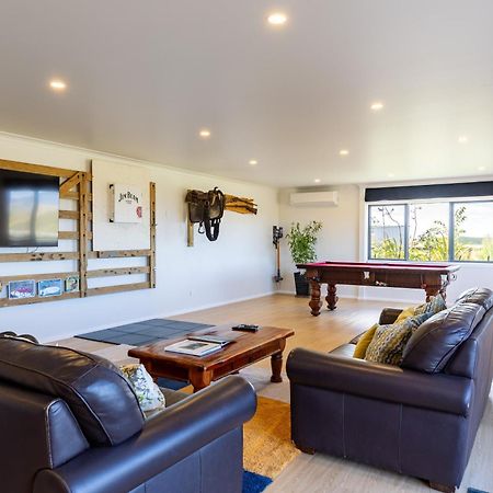 Hilltop Whakaipo Estate Taupo Bagian luar foto