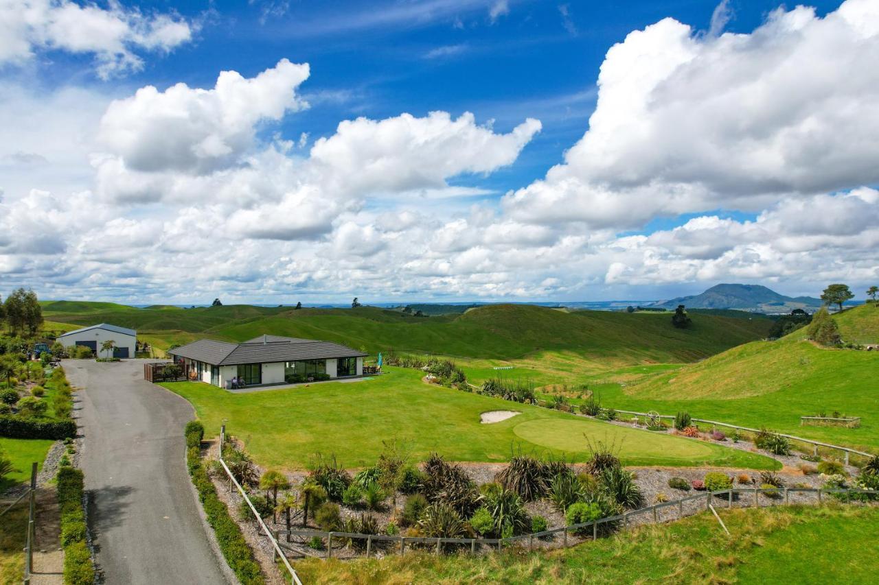 Hilltop Whakaipo Estate Taupo Bagian luar foto